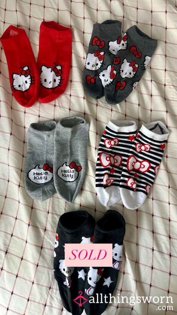 Hello Kitty Ankle Socks