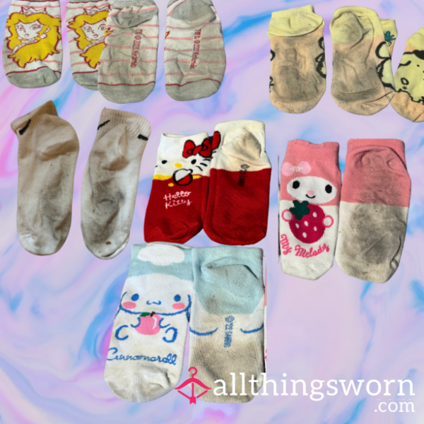 SMELLY WORN DIRTY SOCKS!