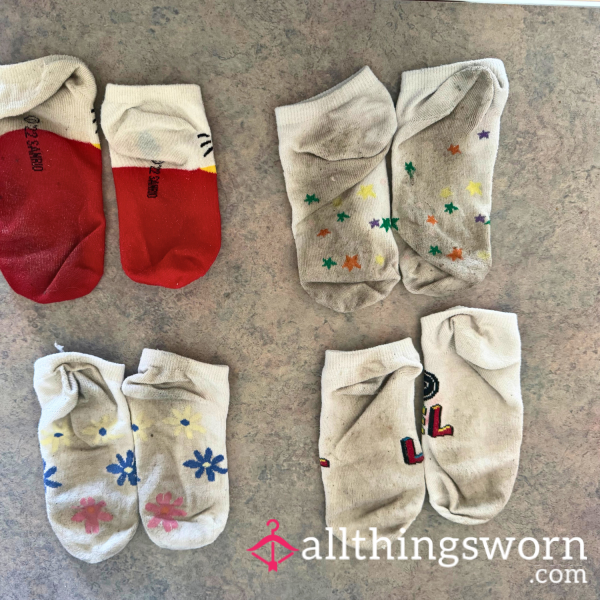 DISGUSTING 🤢 SMELLY WORN DIRTY SOCKS!