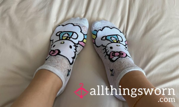 Hello Kitty Ankle Socks