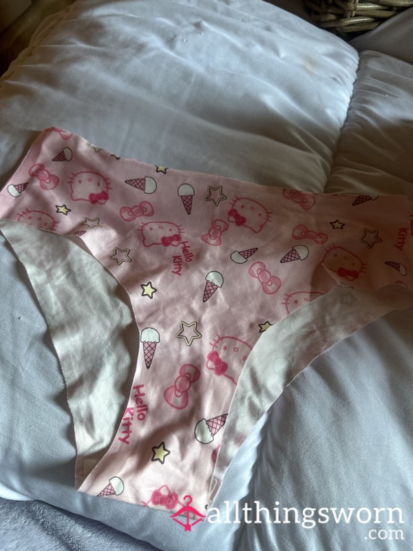 Hello Kitty Knickers