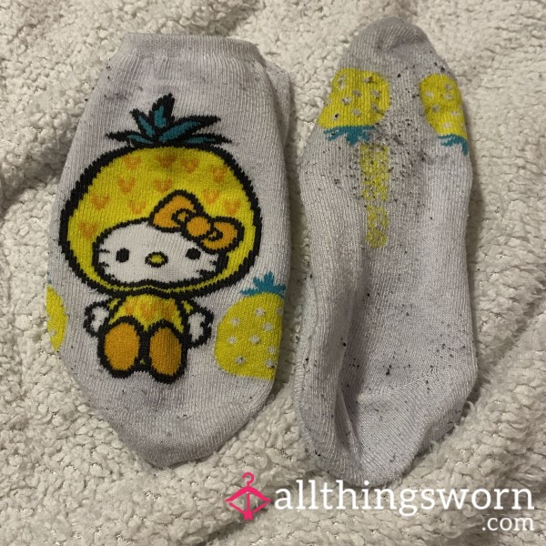 Hello Kitty Pineapple Ankle Socks