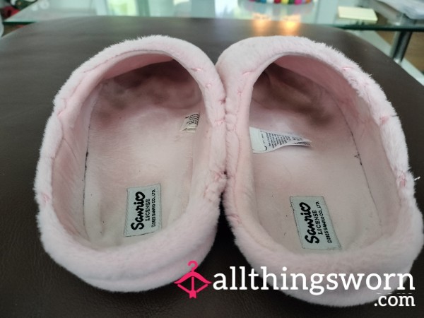 Hello Kitty Pink Slippers