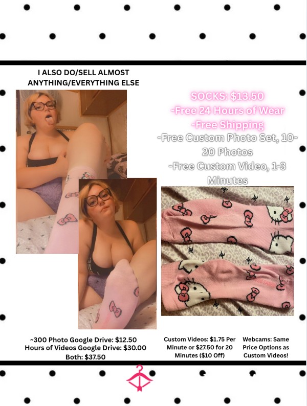 Hello Kitty Pink Socks With Bows
