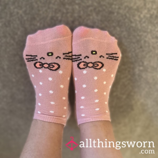 Hello Kitty Pink Trainer Socks 🐱