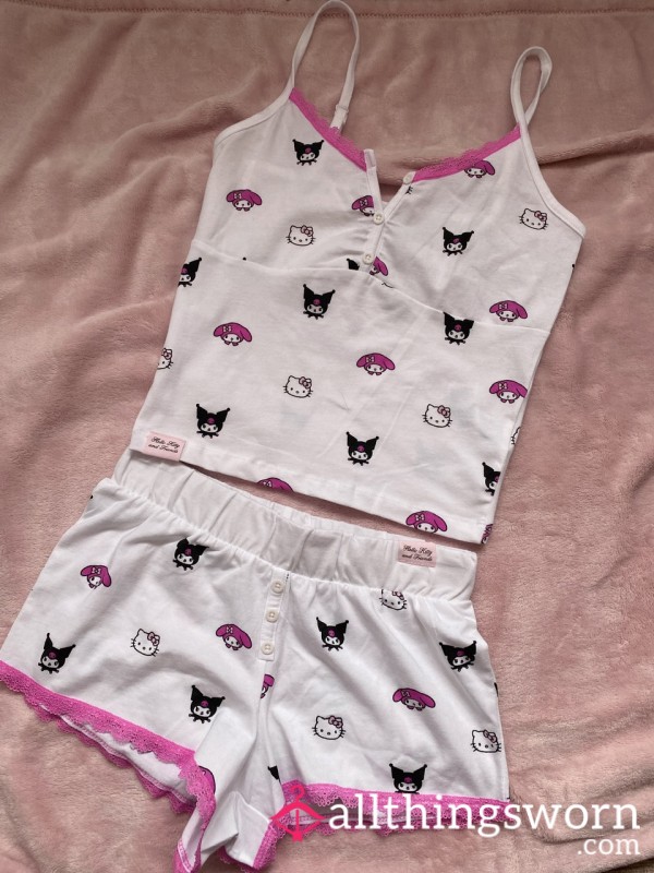 Hello Kitty Pyjama Set 🐱