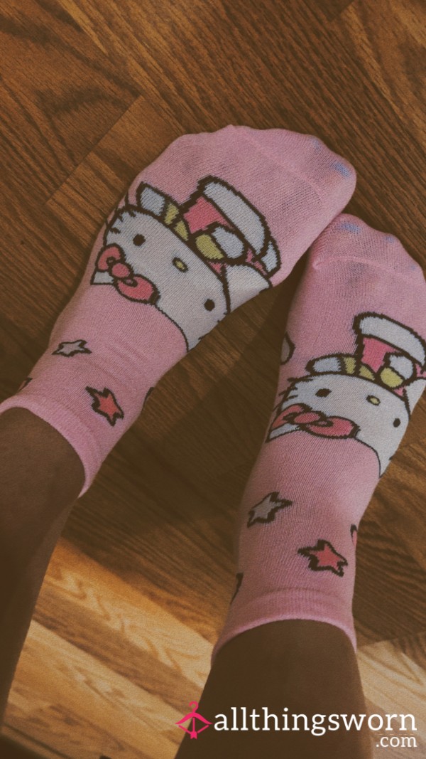 🌸✨HELLO KITTY SOCKS✨🌸