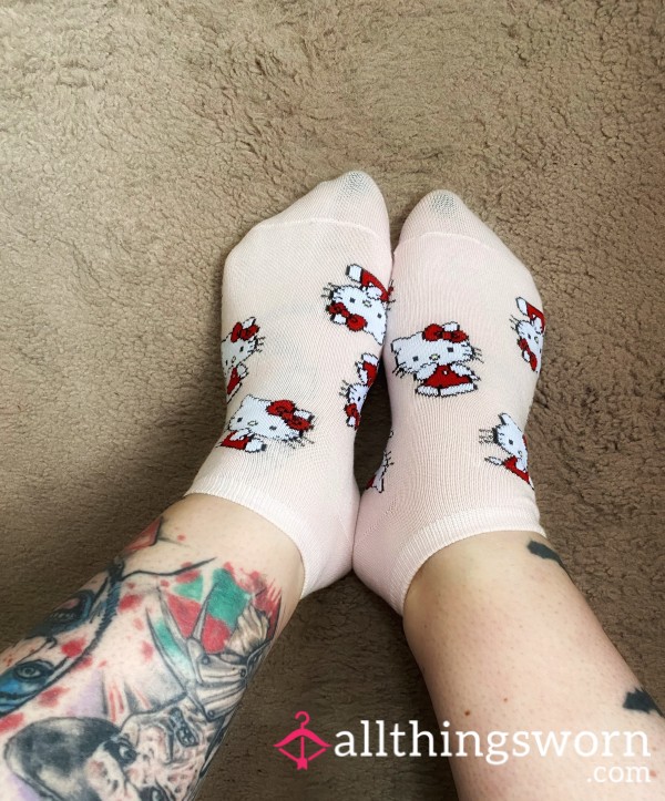 Hello Kitty Socks 💗