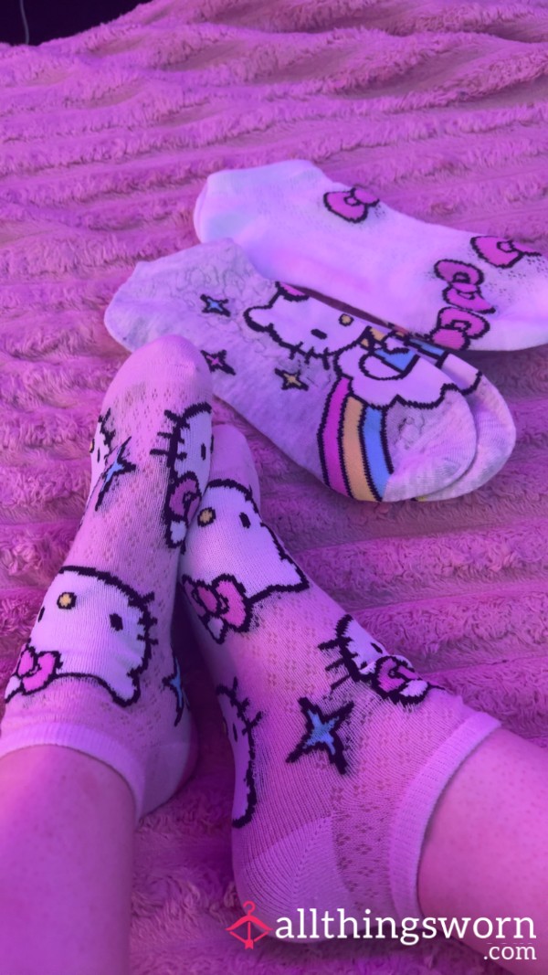 Hello Kitty Socks- Pink