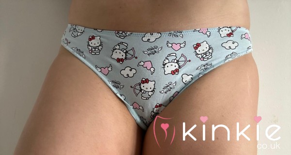 HELLO KITTY DAUGHTERS COTTON THONG WORN FOR 48 HOURS 5 STAR ⭐ ⭐️⭐️⭐️⭐️ REVIEWS