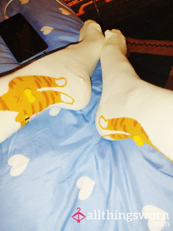 White Socks Ready To Wear For A Week, Two Weeks, Or A Month... Just Tell Me What You Have In Mind