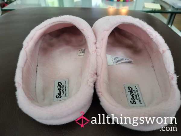 Hello Kitty Pink Slippers