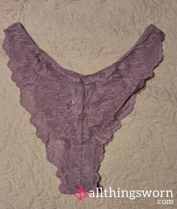 Hi, Im A Ma**eur And I Stroke The Bodies Of Both Males And Females All Day Long. I Tend To Have Little Conversation With Them But I Constantly Fantasise About How It Could Be If I Just Flippe