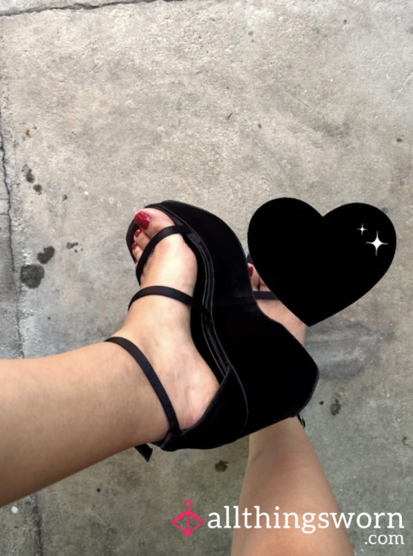 High Heel Feet Pics