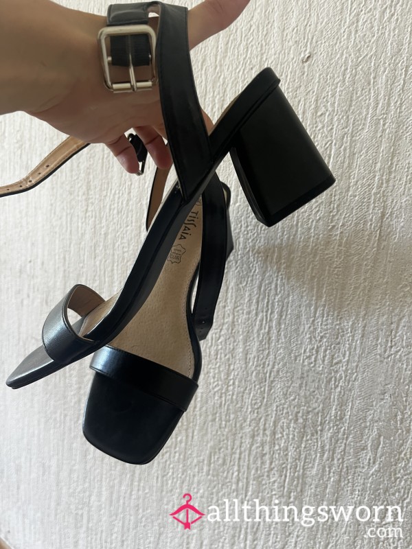 High Heels Black