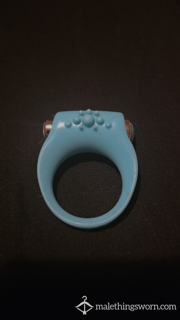 Highly Used Vibrating C*ck Ring 🐓💍