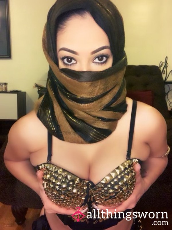 Hijab Striptease And Masturbation Video