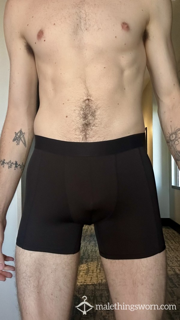 H&M Men’s “Move” Trunks
