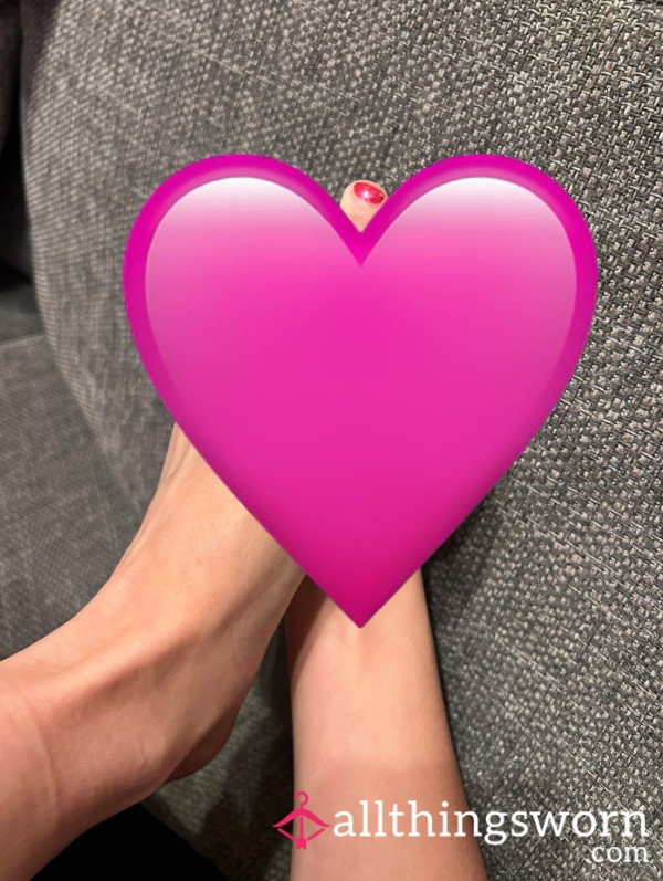 Hold Hands With My Toes