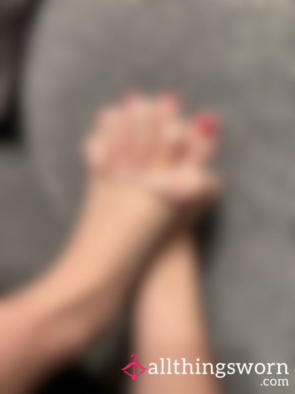 Hold Hands With My Toes