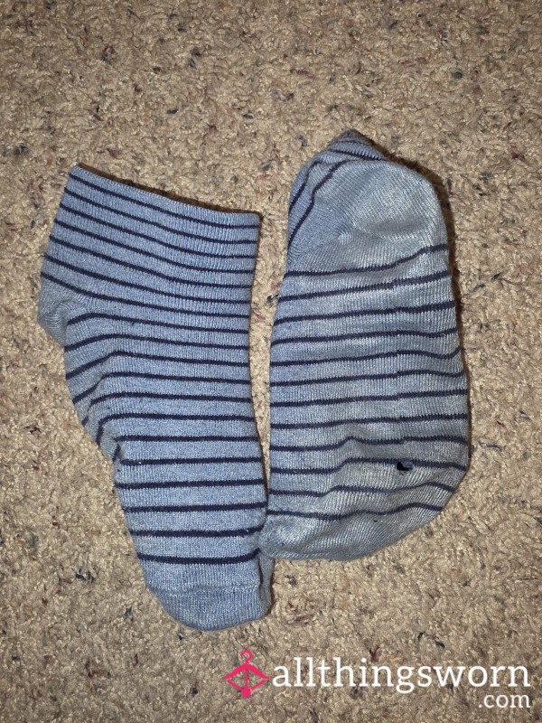 Holey Ankle Socks
