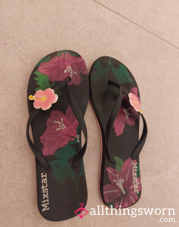 Holiday Flip Flops