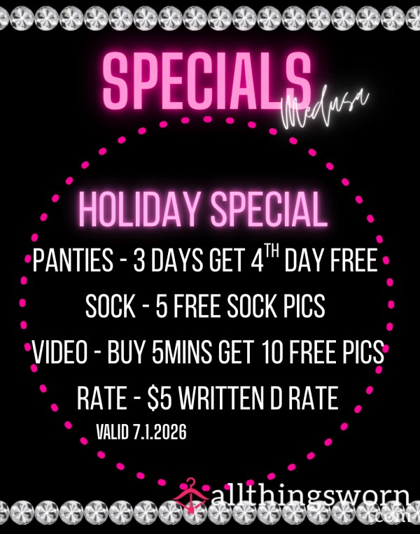 HOLIDAY SPECIAL ✨🤍
