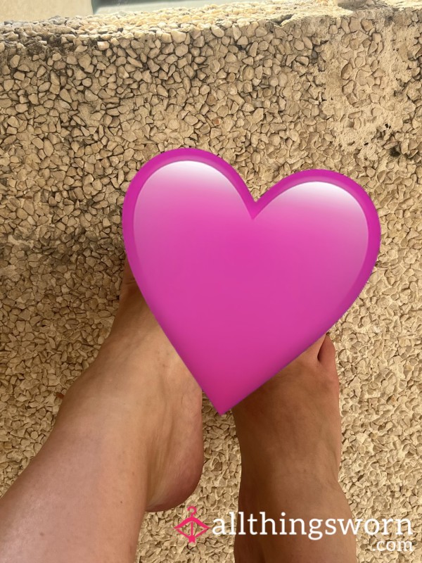 Holiday Toes