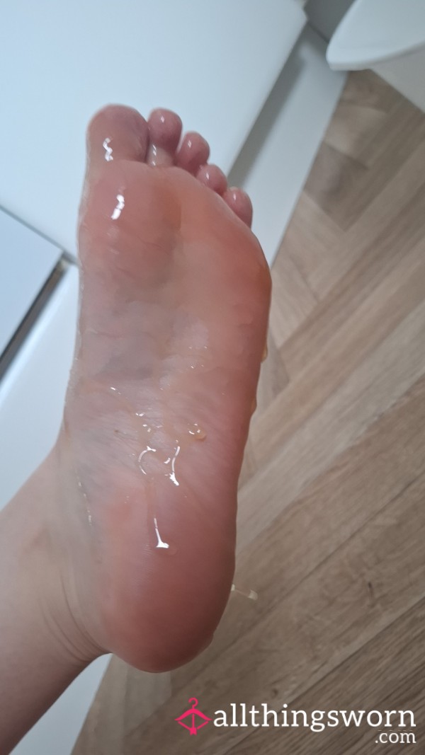 Honey Feet 🍯