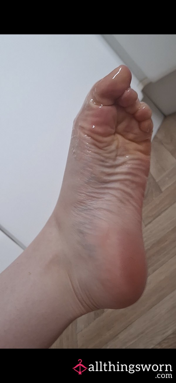 Honey Feet 🍯😋