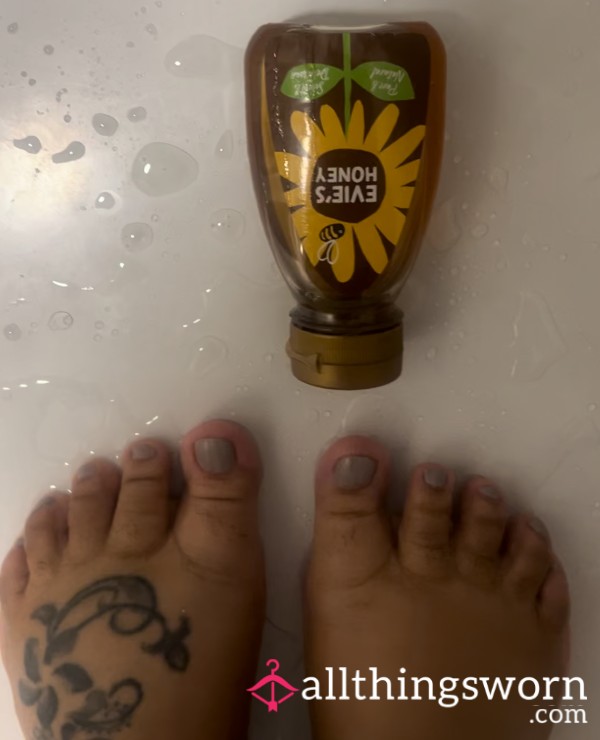Honey Glazed Sticky Feet 👣