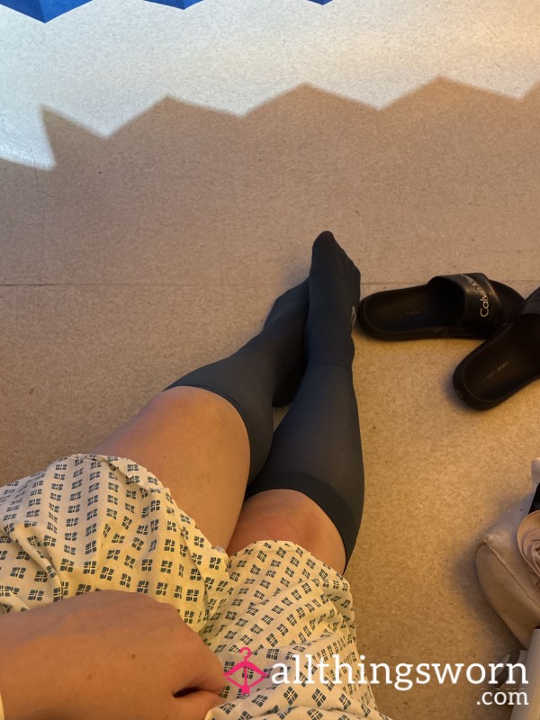 Hosp*tal Compression Socks✨