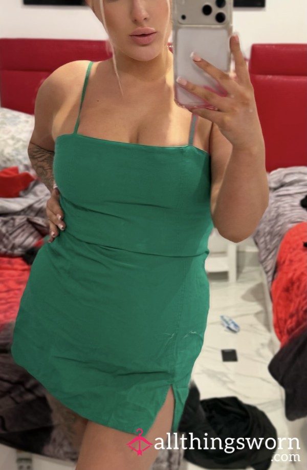 🔥Hot Dirty Worn Green Dress On A Late Naughty Night Out 🥵