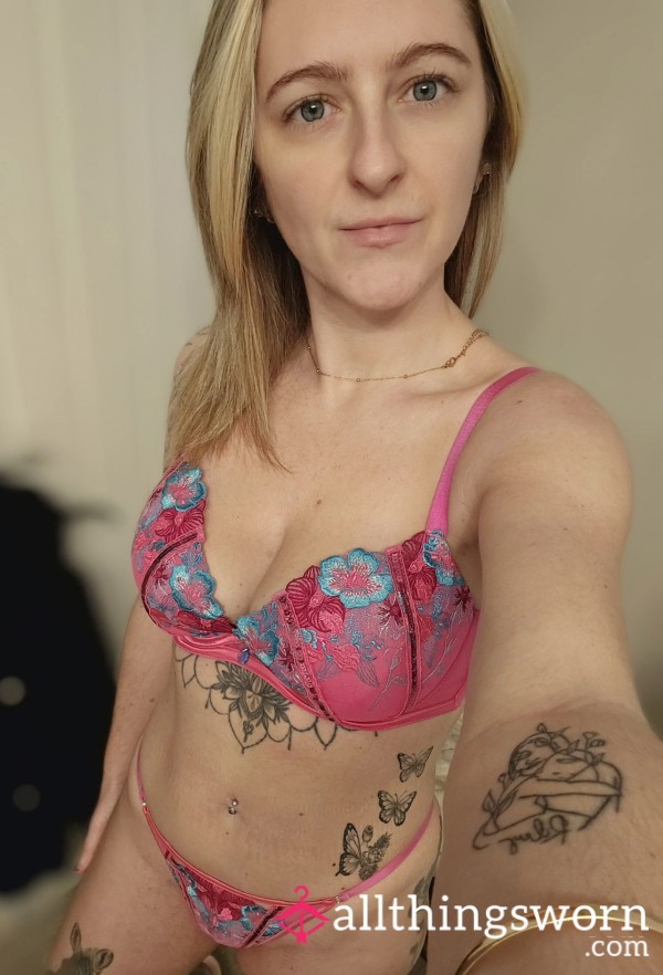 💕s**y Ann Summers Hot Pink Bra And Knicker Set 👙