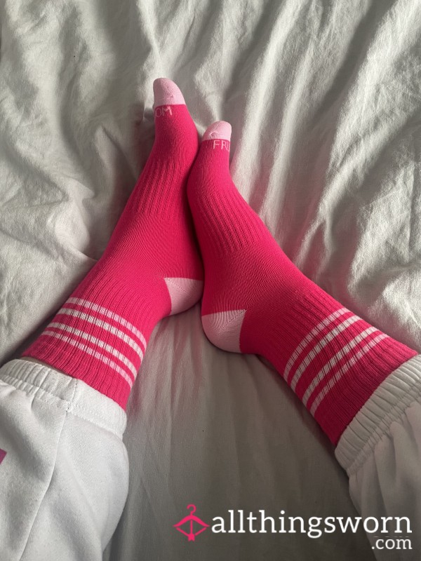 Hot Pink Fruit Of The Loom Quarter Crew Socks
