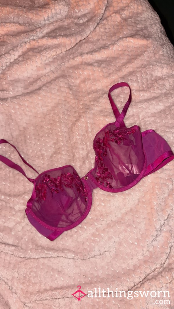 💖 Hot Pink Lace Bra – Worn Just How You Like It 💖