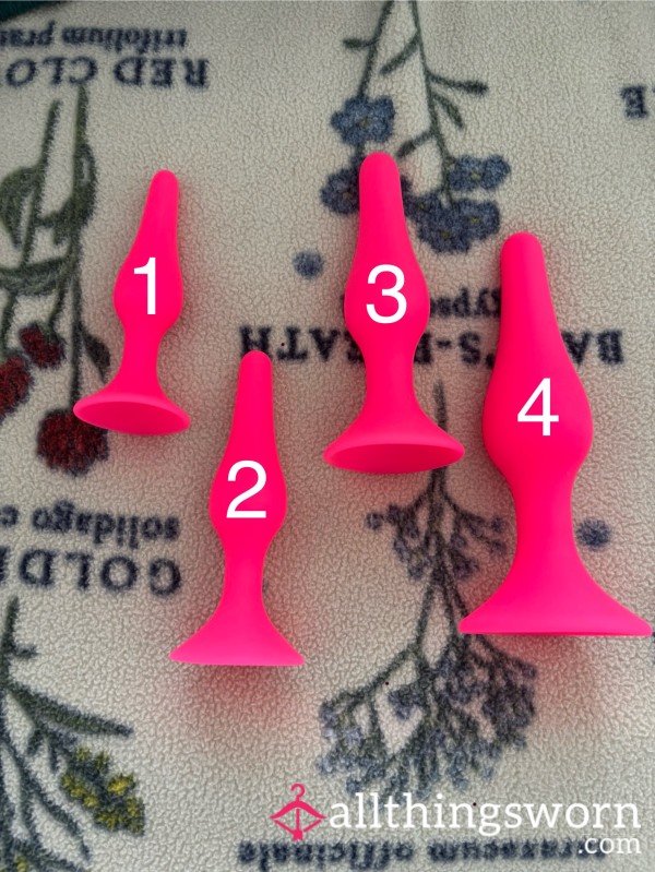 Hot Pink Plugs