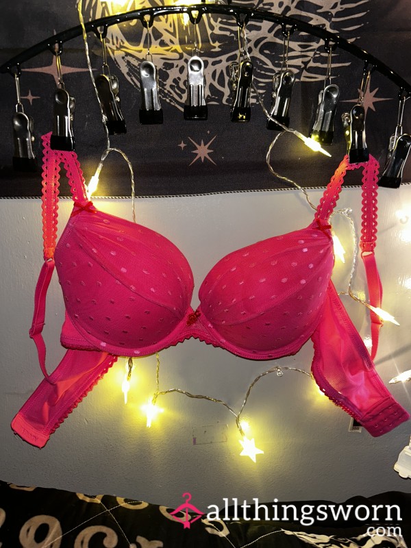 🩷 Hot Pink Push Up Bra 🩷