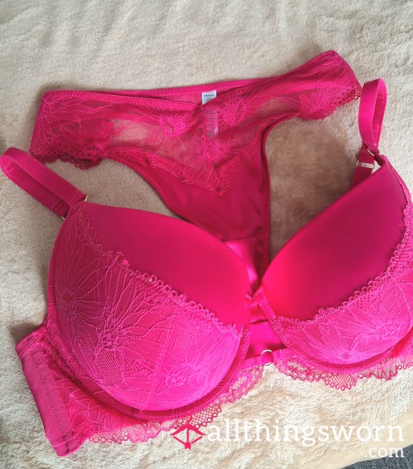 Hot Pink Push Up Bra & Thong Set 💓