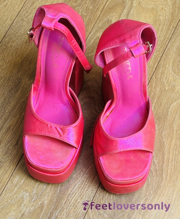 Hot Pink Satin Size 3 High Heels