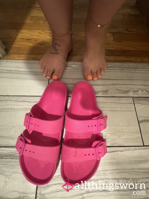 Hot Pink Worn Slides 💗 Soft, Broken-In & Addictive