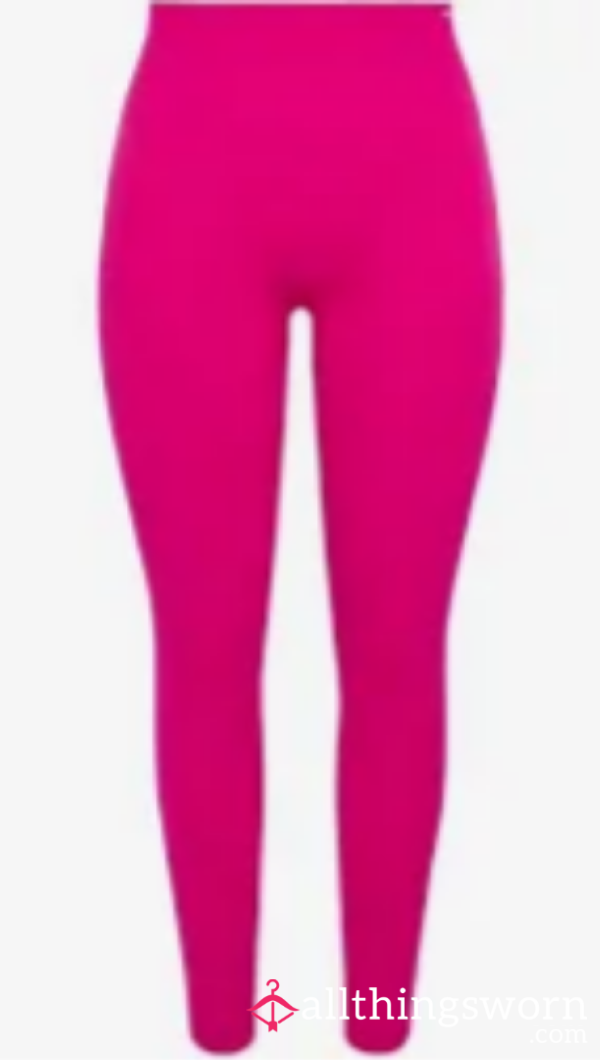 Hot Pink Yoga 👅