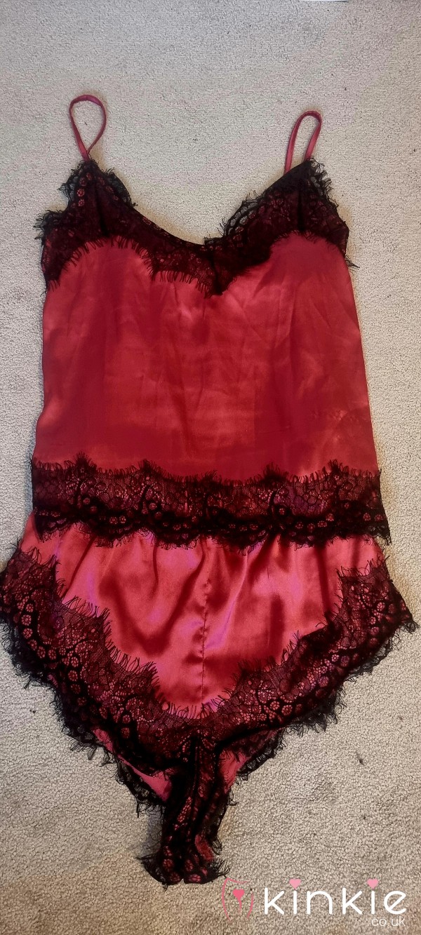 Hot. S**y. Seductive 2 Piece Set 😈