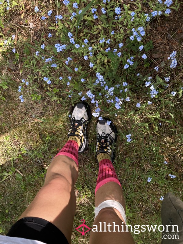 Hot Summer Hike In Long Socks ❤️ I Can Wear Them For Up To 3 Days Before Sending Them To You To Enjoy 😇