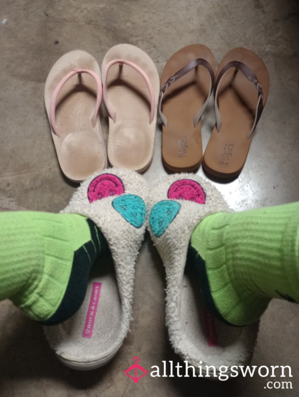 House Slippers, Socks, 2 Pair Of Well Worn Toe And Heel Imprinted Sandals 🩴