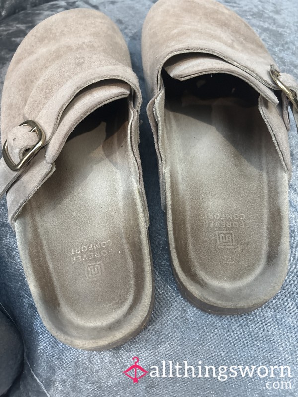 House Slippers/shoes