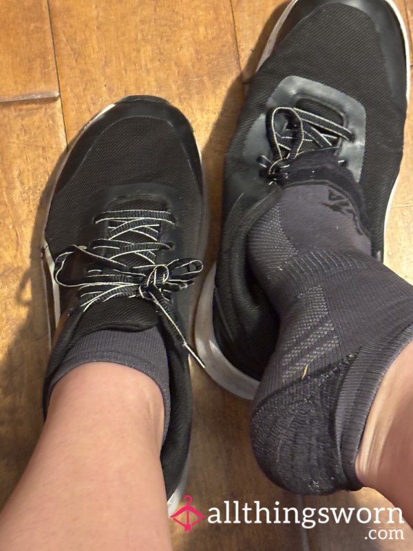 Housekeepers Sweaty Work Socks 🤢