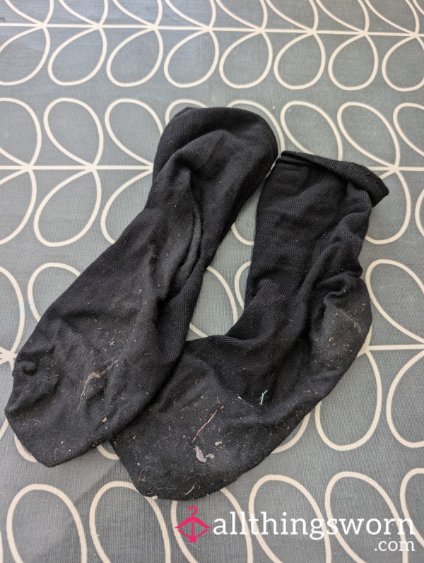 Do You Love The Idea Of A Woman On Her Knees All Day? 😇