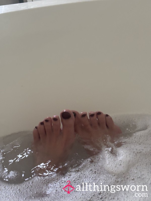 How I Love Feeling The Water Between My Toes