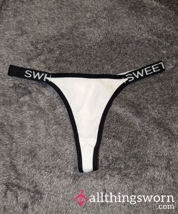 (HS) Sweet White Thongs